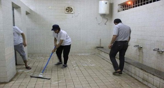 حملة تطوعية لتنظيف المساجد في طريف