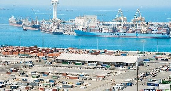 ميناء جدة يوفر وظائف شاغرة للمواطنين