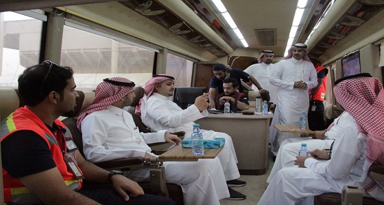 لجنة أصدقاء الهلال الأحمر بغرفة الرياض تزور الفرق الإسعافية المشاركة بالجنادية