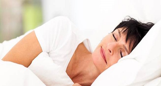 خبراء يكشفون صحة ارتداء حمّالة الصدر أثناء النوم