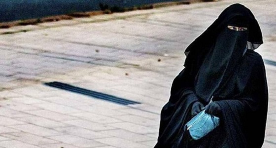 عناصر متطرفة تنزع برقع مسلمة بأحد المتاجر بألمانيا