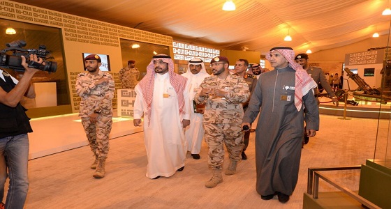 مدير الخدمات الطبية بالداخلية يزور أجنحة الوزارة في الجنادرية32