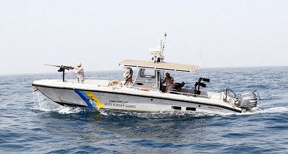 تفاصيل جديدة حول الصيادين المفقودين بعد تحطم قاربهما بجازان