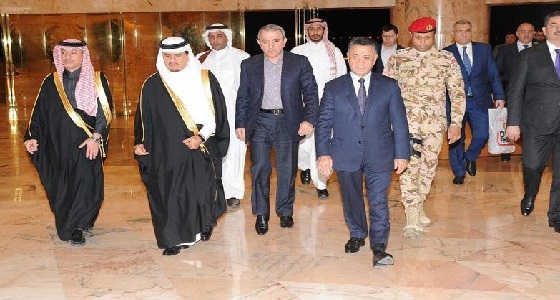 وزير الداخلية بجمهورية أذربيجان يصل إلى الرياض