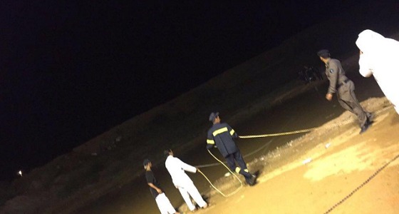 الدفاع المدني تعثر على جثة صبي سقط في مجرى الوادي بالمدينة المنورة