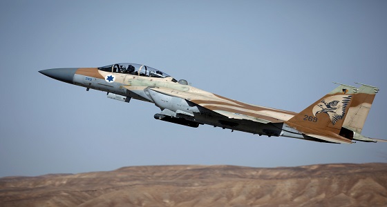 بعد سقوط صاروخ بالخطأ.. إسرائيل تشن غارات وهمية على لبنان