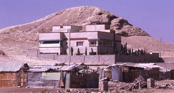 صورة نادرة لرياض الملز ترجع لـ 1974 م