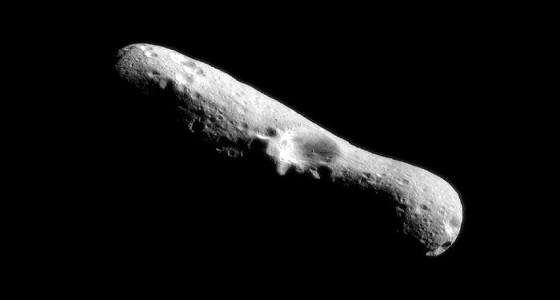 فلكية جدة: الكرة الأرضية ستشهد اليوم وقوع كويكب كبير نسبيا