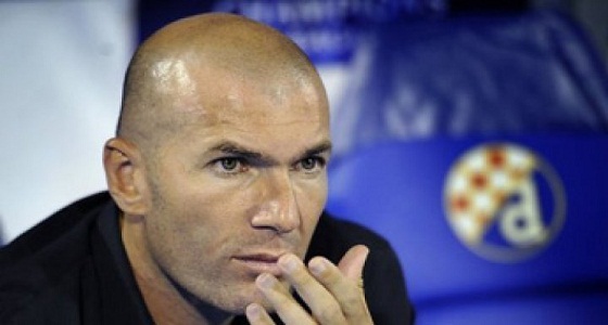 زيدان ينفي رحيله عن ريال مدريد