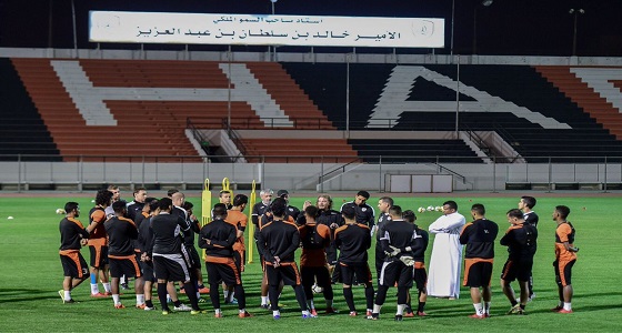 بالصور.. الشباب يواصل تدريباته لمواجهة الاتحاد