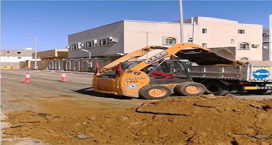 بدء أعمال الصيانة بحي المشرفة بينبع