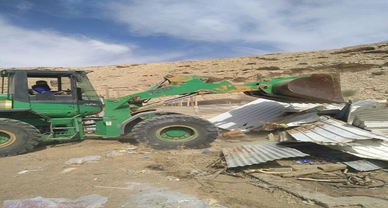 بالصور.. بلدية العريجاء تواصل تنظيف وإزالة التعديات في حدود شعب الذيبية