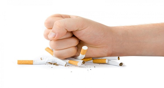 التدخين لفترة طويلة يسبب آلام الظهر