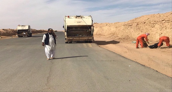 بالصور.. بلدية العويقيلة تقوم بحملات نظافة بالمحافظة