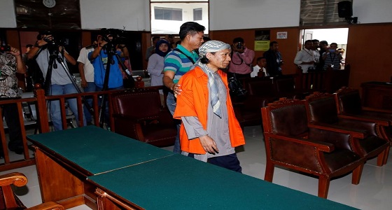 محكمة أندونيسية تشهد محاكمة متشدد نفذ سلسلة من الهجمات بالبلاد