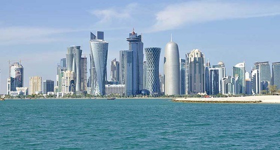 قطر ترحب بإسرائيل على أراضيها وتسرق شعار المملكة