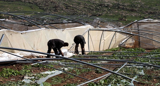الاحتلال الإسرائيلي يدمر خط مياه بالأغوار الشمالية في الضفة الغربية