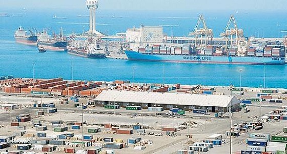 إيقاف الحركة الملاحية بميناء جدة الإسلامية