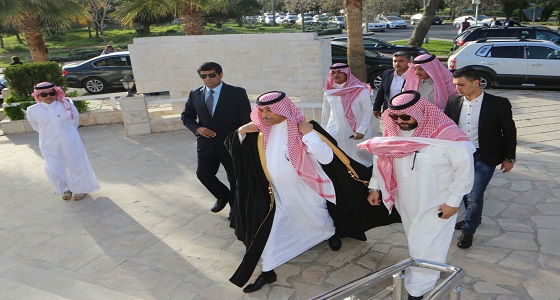 سفير المملكة بالأردن يعزي أسرة الكاتب فهد الفانك والدبلوماسي الأردني المتوفي بالرياض