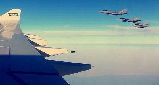 طائرات حربية ترافق ولي العهد أثناء دخوله للأجواء المصرية