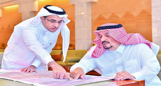 أمير الرياض‬ يستقبل مدير فرع وزارة النقل بالمنطقة ويبحث معه المعوقات والحلول