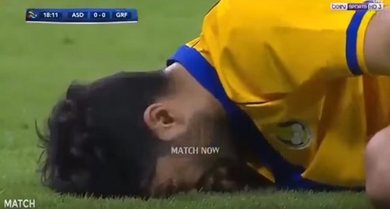 بالفيديو.. لاعب إيراني يثير الجدل بإهداره هدف محقق أمام الأهلي