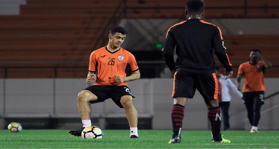 بالصور.. الشباب يعاود تدريباته استعدادًا للقاء النصر
