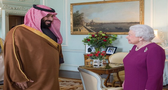 بالفيديو.. الملكة إليزابيث تستقبل سمو ولي العهد بقصر باكنجهام