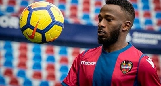 لاعب الفيصلي: الهلال سيتوج بلقب الدوري.. وفهد المولد الأفضل