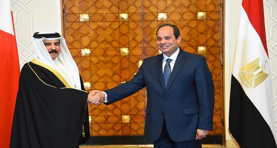 ملك البحرين يتمنى إعطاء صوته لـ ” السيسي ” في الانتخابات الرئاسية المصرية