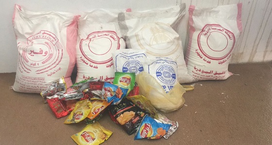 مصادرة مواد غذائية من أحد البقالات في روضة هباس