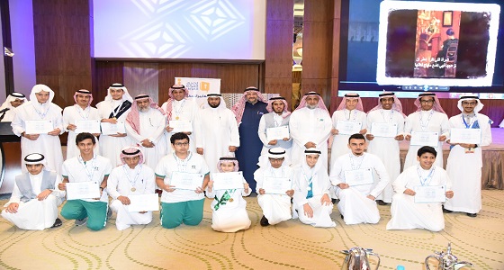 تعليم مكة يستضيف فريق التحكيم لمشروع تحدي القراءة العربي من الإمارات