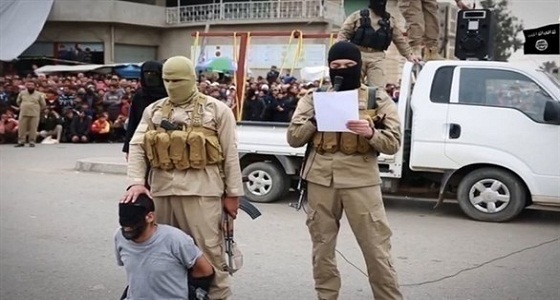 &#8221; داعش &#8221; يعدم مدنيًا في مخيم اليرموك