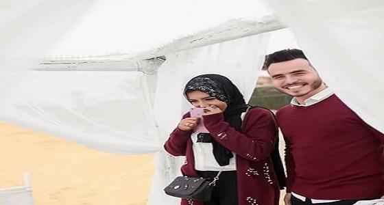 بالصور.. شاب سوري يفاجأ خطيبته المصرية في عيد ميلادها بطريقة غير متوقعة