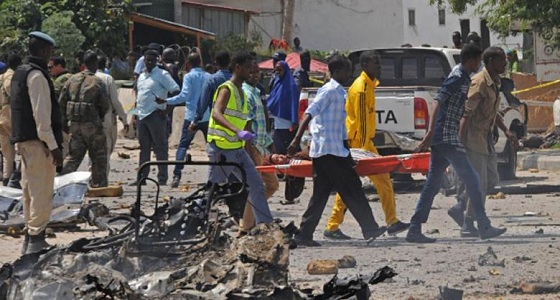 هجوم انتحارى بسيارة ملغومة يستهدف قاعدة للجيش الصومالى