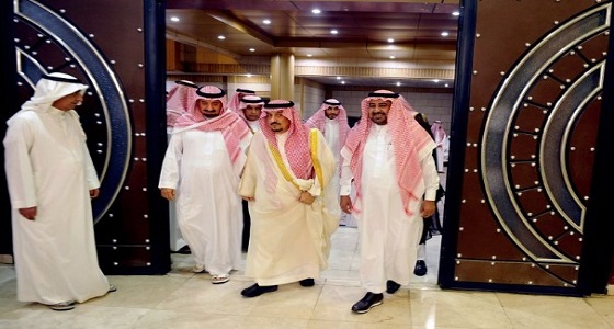 بالصور.. أمير نجران يستقبل المعزين في وفاة الأمير خالد بن عبدالعزيز