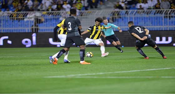 بالصور.. الشباب يفوز على الاتحاد بثلاثية نظيفة