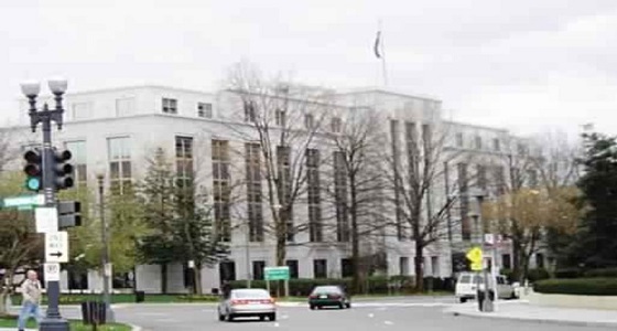 سفارة المملكة بواشنطن تغلق أبوابها وتحذر مواطنيها من عاصفة ثلجية
