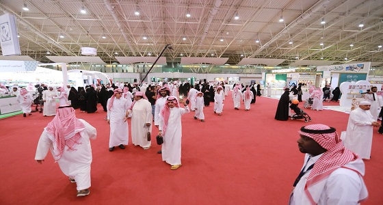 78 كفيفا زارو معرض كتاب الرياض ضمن خدمات ” كفيف “