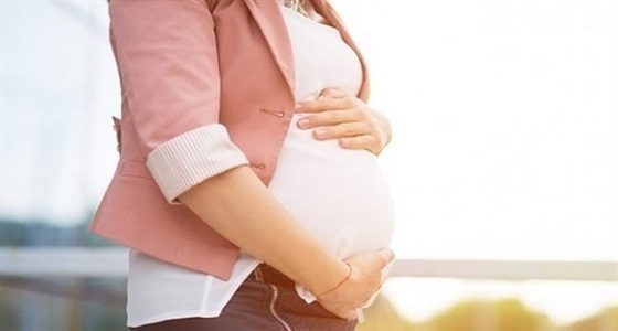 باحثون: الحمل بعد الـ 25 يطيل العمر