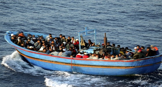 إنقاذ 100 مهاجر غير شرعي شمال أبي كماش في ليبيا