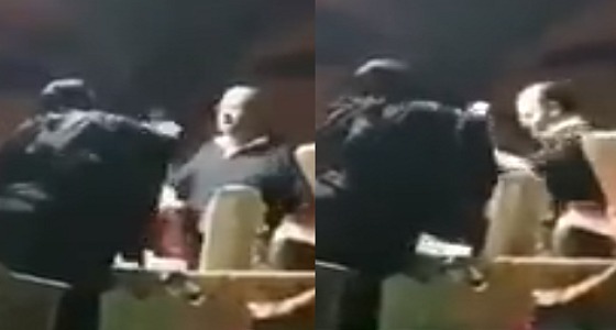 بالفيديو.. مقيم يتطاول على مواطنة عجوز ومطالب بمحاسبته