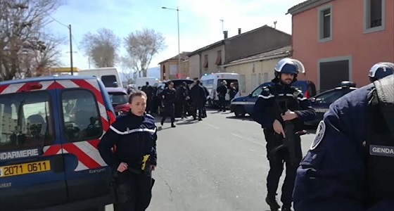 مصرع شرطى فرنسي متأثرا بجراحه في الهجوم الإرهابي جنوبي البلاد