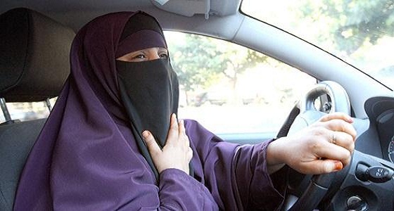 ألمانيا: حظر ارتداء النقاب أثناء قيادة السيارات