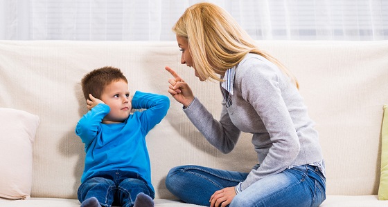 أسباب وحلول لعدم استجابة ابنك لأوامرك