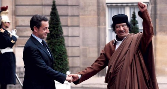 التحقيق مع ” ساركوزي ” في اتهامات بتلقي أموالا من ” القذافي ” بحملته الانتخابية