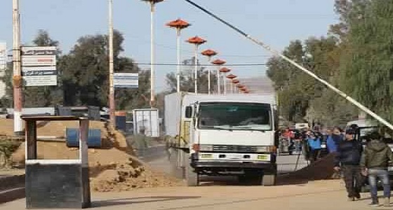عشرات الشاحنات من القافلة الإغاثية تدخل الغوطة الشرقية