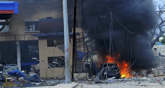 &#8221; الخارجية &#8221; تدين الانفجار الذي وقع أمام فندق بالصومال