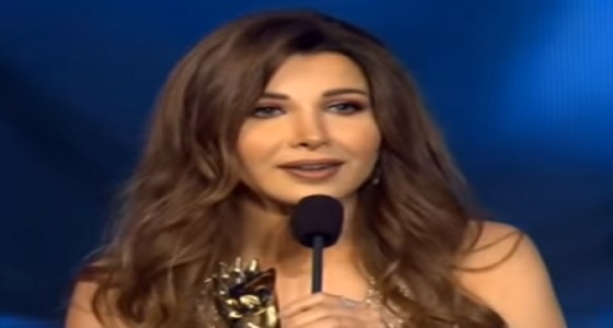 بالفيديو.. نانسي عجرم تحصد جائزة أفضل فنانة لبنانية من الموريكس دور