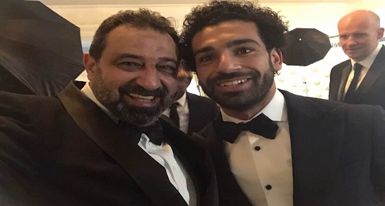 بالصور.. محمد صلاح في طريقه للتتويج كأفضل لاعب في البريميرليج